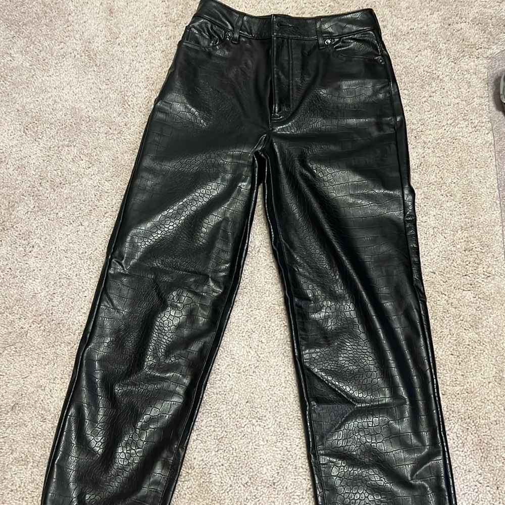 Express black leather gator cropped pants